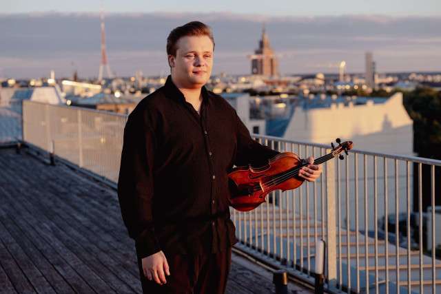 D Bulayev biography 2025.pdf